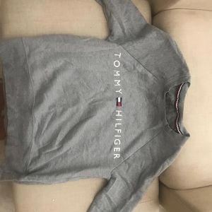 Lightweight tommy sweatshirt